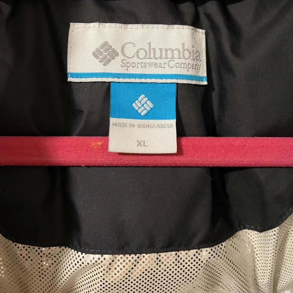 Columbia Pike Lake Insulated Puffer Coat - Picture 4 of 7